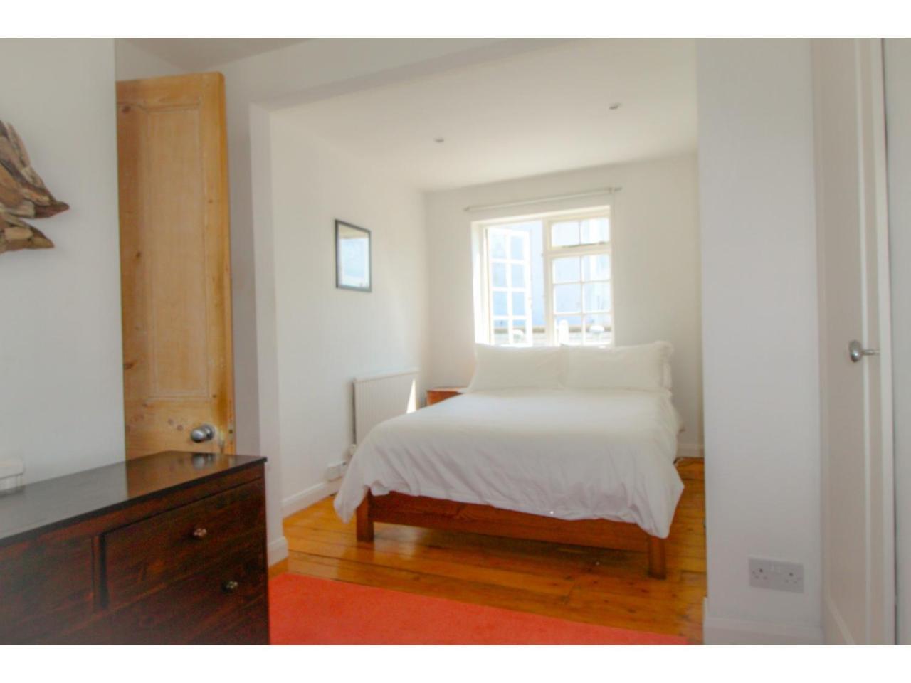 Terraced Kemptown House With A Balcony By The Sea Apartamento Brighton Exterior foto